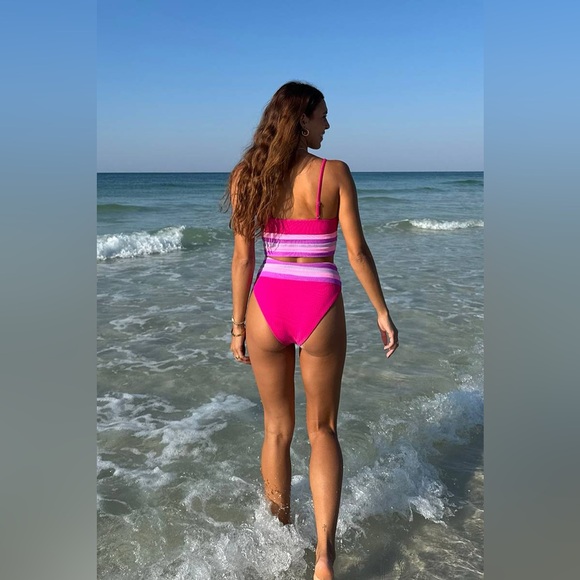 Brach Riot Mae Top Raspberry Colorblock, Sie Large, $108 - Picture 2 of 10